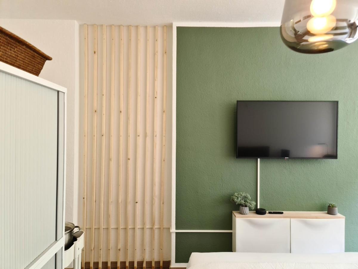 Schoene Ferienwohnung Im Zentrum Mit Self Check-In Und Free Wifi Essen Bagian luar foto